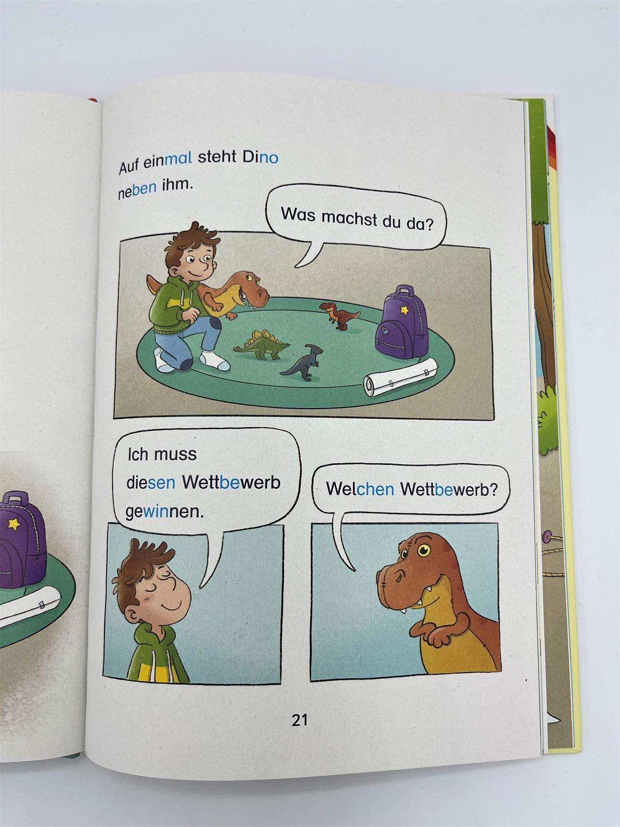 Ein Dino auf dem Schulhof